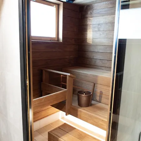 Near - Charming Loft Apartman